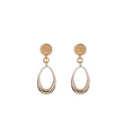 Celeste oorbellen van 925 sterling zilver met 24K gold plating, handgemaakt in Italië, druppelvormige hanger, elegant en subtiel.