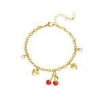 Cherry on Top armband van stainless steel met charms, speels, stijlvol en betekenisvol. Hypoallergeen en nikkelvrij.