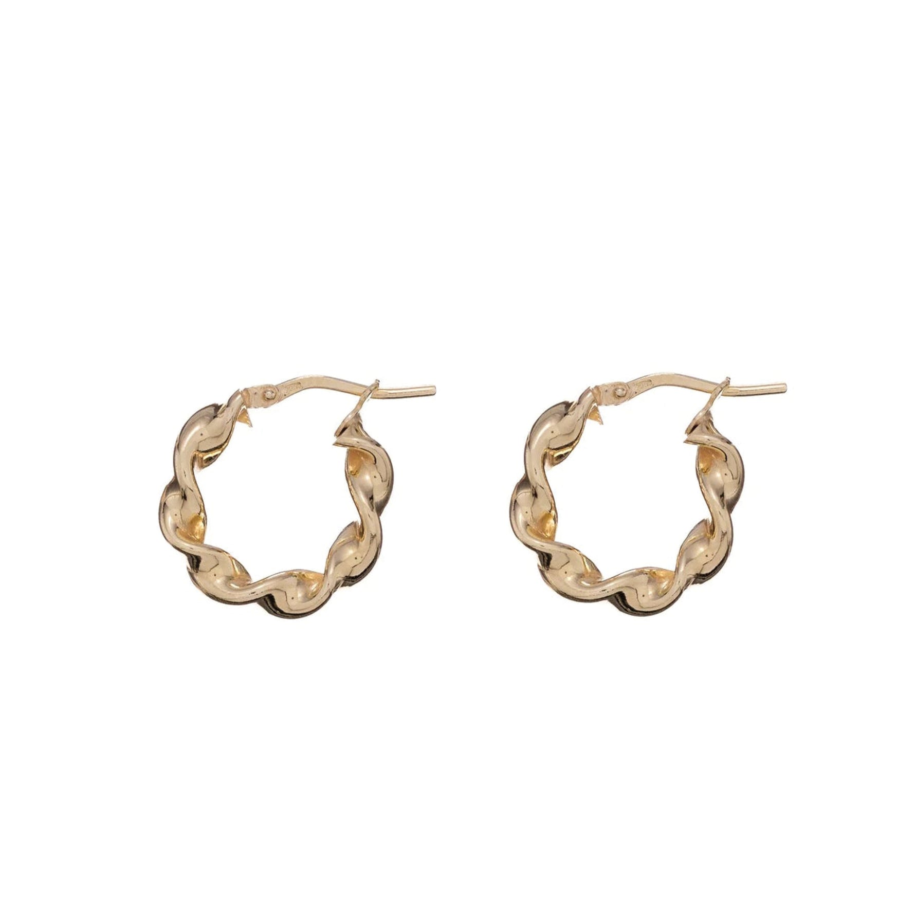 Eloise hoops van 925 sterling zilver met 24K gold plating, handgemaakt in Italië, gedraaid design, trendy, tijdloos en elegant.