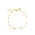 Luna Braid armband met 18K gold plating, handgemaakt in Denemarken. Elegant gevlochten design, stijlvol en tijdloos.