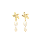 Sea Siren oorbellen van roestvrij staal met zeester en parels, zomers, speels en elegant, waterproof en kleurvast.