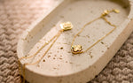 Four Real armband van stainless steel met klaver charms, elegant, betekenisvol en tijdloos. Hypoallergeen en nikkelvrij.