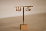 Sweet Chaos oorbellen van stainless steel met hartvormig design, lief, verfijnd en tijdloos. Hypoallergeen en nikkelvrij.