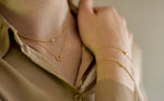 Bellina ketting met subtiele cirkelhanger, handgemaakt in Italië, tijdloos en elegant