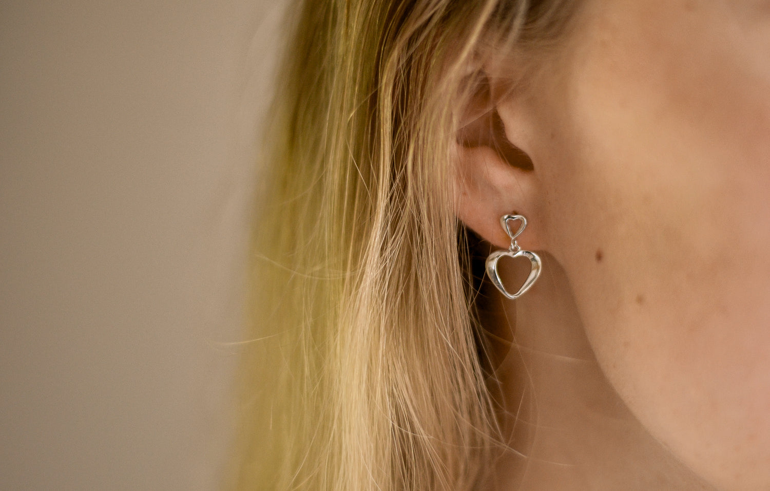 Nordelle oorbellen van 925 sterling zilver, hartvormig.
