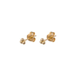 Minimalistische Niva oorstuds met drie bolletjes.
