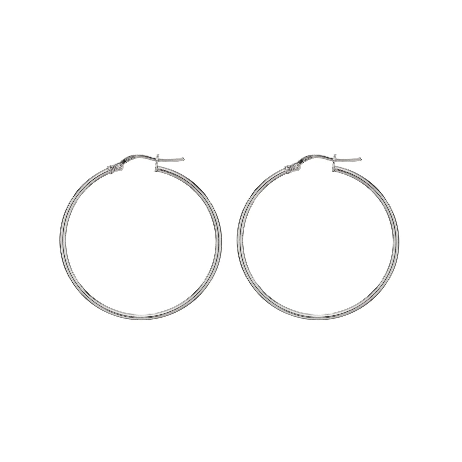 Seraphina hoops van 925 sterling zilver, handgemaakt in Italië, glanzend en tijdloos design, elegant en lichtgewicht.